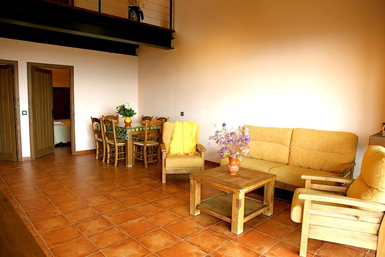 Las Casas De Agapito Poyales Del Hoyo ภายนอก รูปภาพ